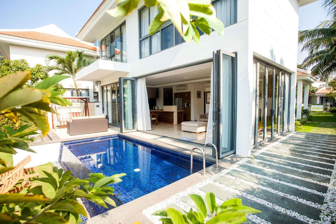 Deluxe Ocean Villa Along The Beach Da Nang Esterno foto