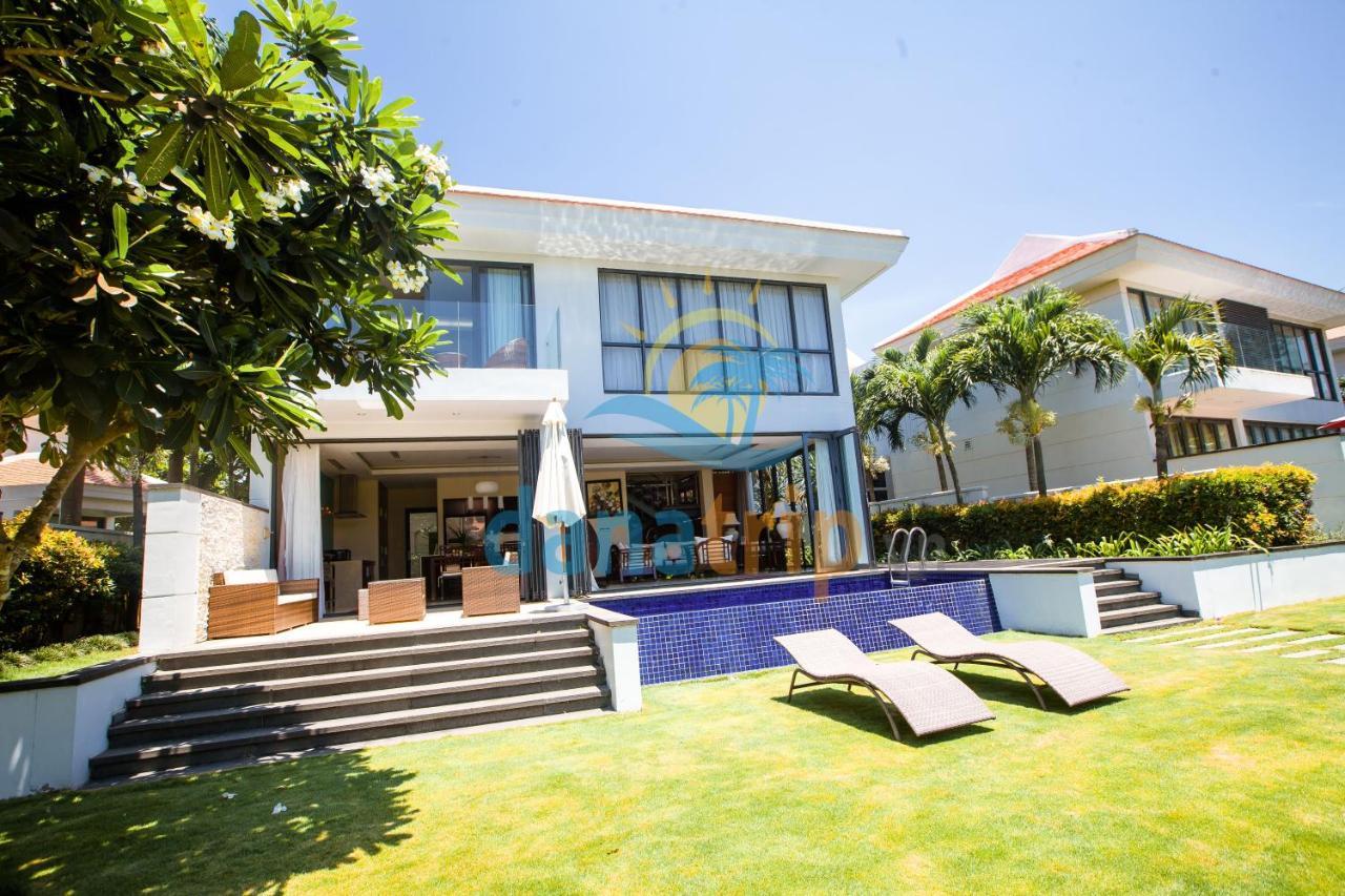 Deluxe Ocean Villa Along The Beach Da Nang Esterno foto