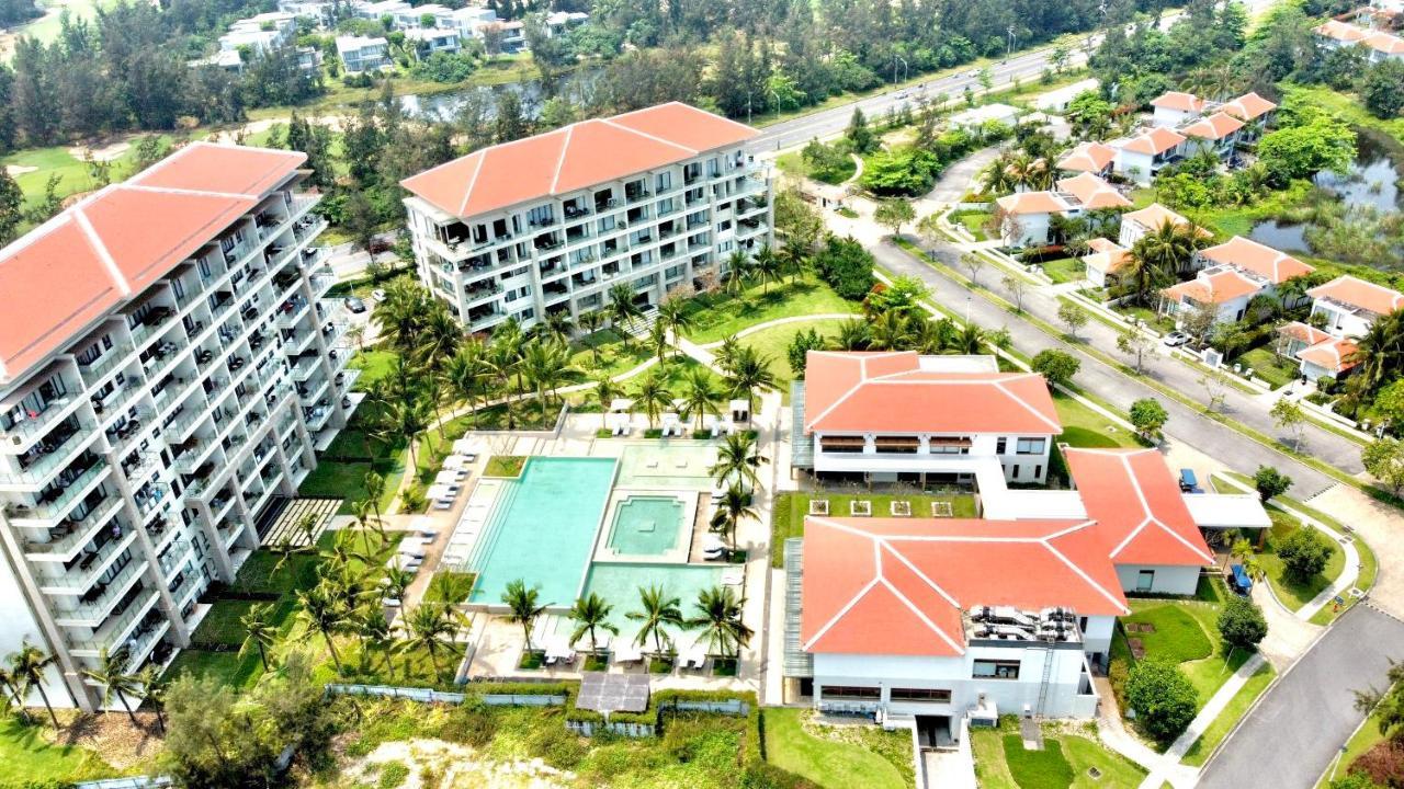 Deluxe Ocean Villa Along The Beach Da Nang Esterno foto